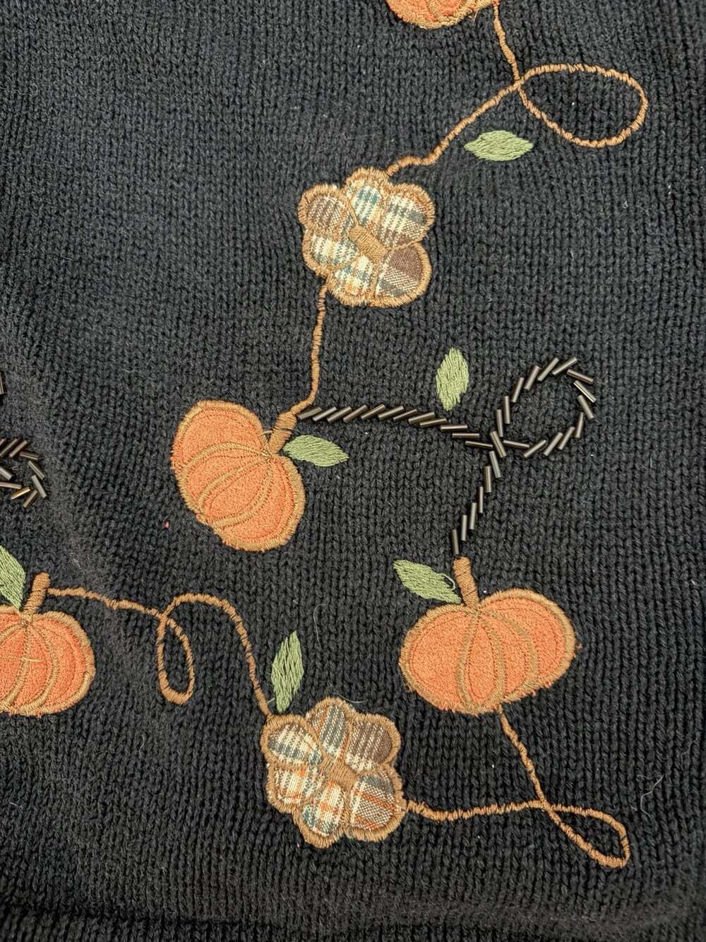 Vtg 90s Bobbie Brooks Knit Cardigan Vest Pumpkins Embroidered Beaded Small - Picture 4 of 6